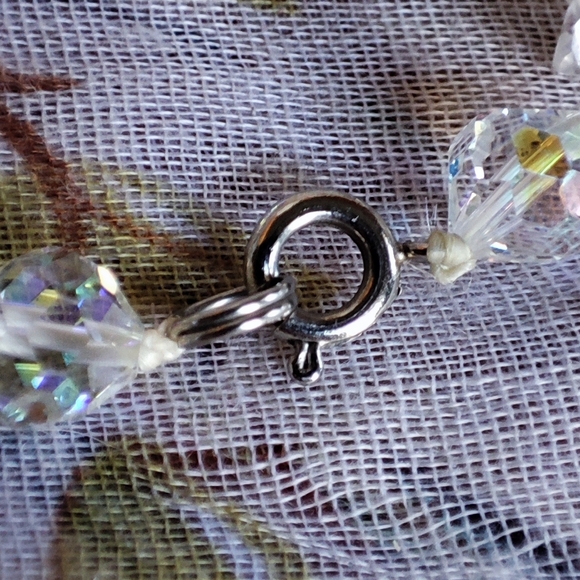 Opera Length Heavily Faceted Vintage Aurora Borealis Clear Crystal Necklace EUC - Picture 6 of 8